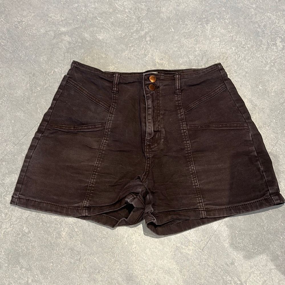 Brown shorts